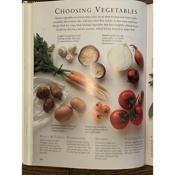 Le Cordon Bleu Complete Cooking Techniques: The Indispensable Reference HC Book - Picture 3 of 4